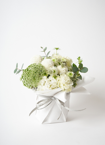 offering-arrangement-white-2_1