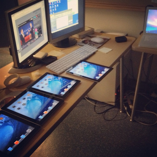 Today's project updating iPads. #apple #ipad #ios6 #workflow