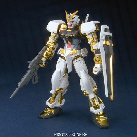 1/100 ガンダムアストレイ ゴールドフレーム|ホビーの総合通販サイト