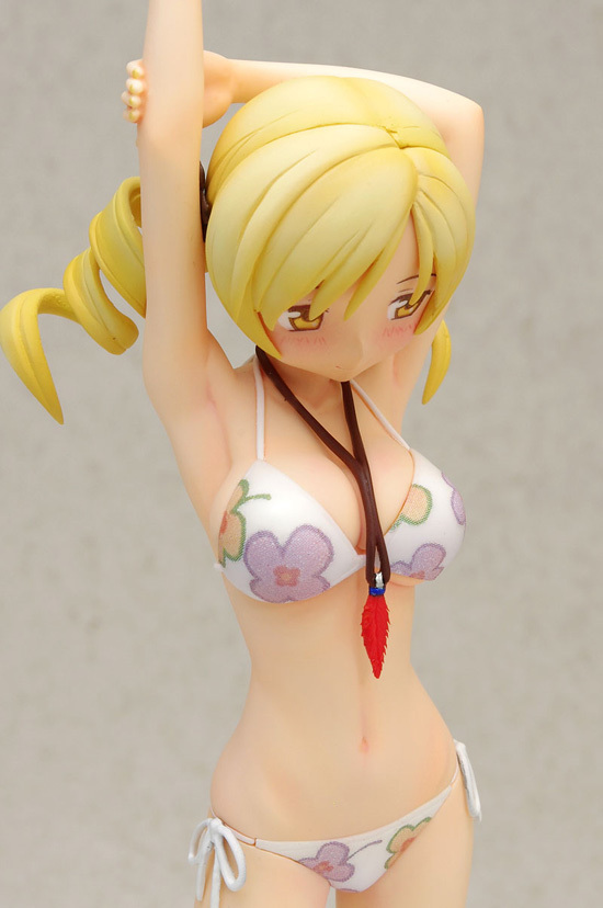 Amazon.co.jp: 魔法少女まどか☆マギカ 巴マミ (1/8スケール PVC