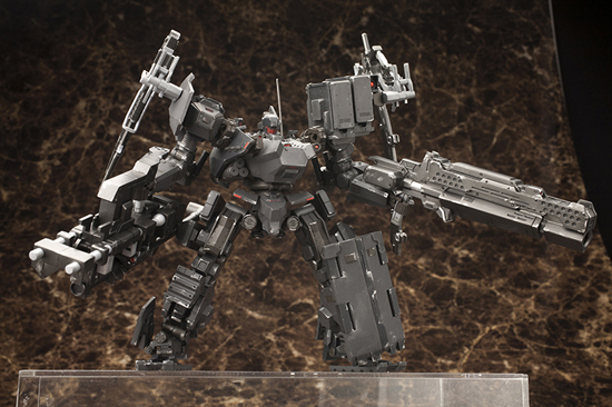 コトブキヤ アーマード・コアV 1/72 UCR-10/L AGNI アグニ