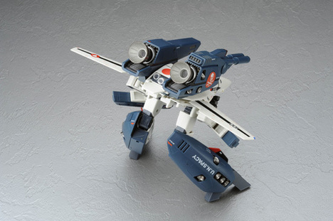 やまとマクロスシリーズ 1/60 完全変形 VF-1S 一条輝機withスーパー
