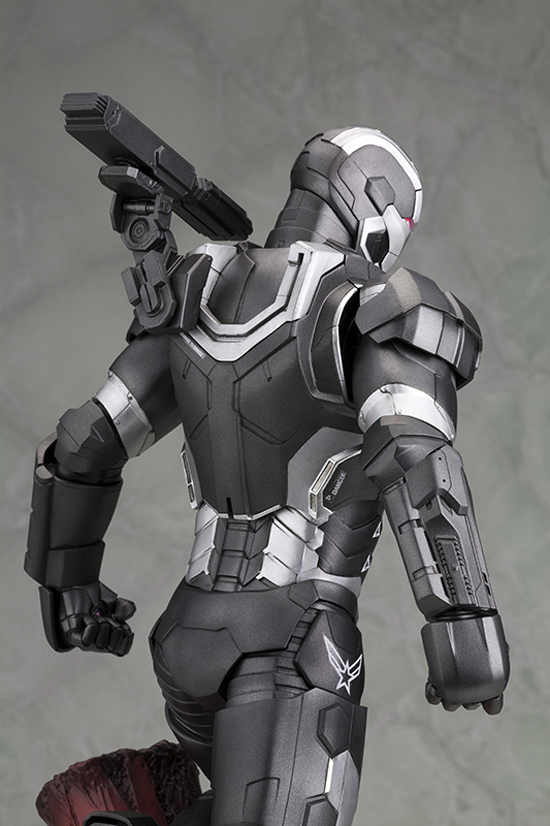 Amazon.co.jp: コトブキヤ アイアンマン3 ARTFX ウォーマシン 1