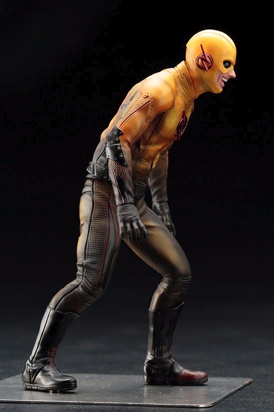 Amazon.co.jp: コトブキヤ ARTFX+ THE FLASH フラッシュ -THE