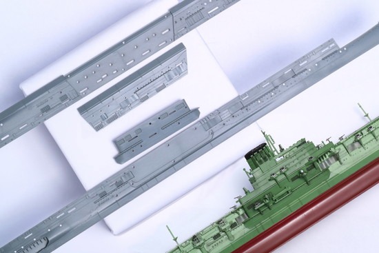 フジミ模型 1／700 日本海軍航空母艦 信濃 「艦NEXTシリーズ No.8」 Amazon | フジミ模型 1/700 艦NEXTシリーズ No.8 日本海軍戦艦