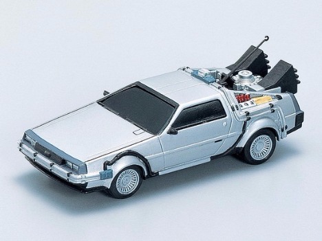 アオシマ バック・トゥ・ザ・フューチャー 1/43 プルバック デロリアン 