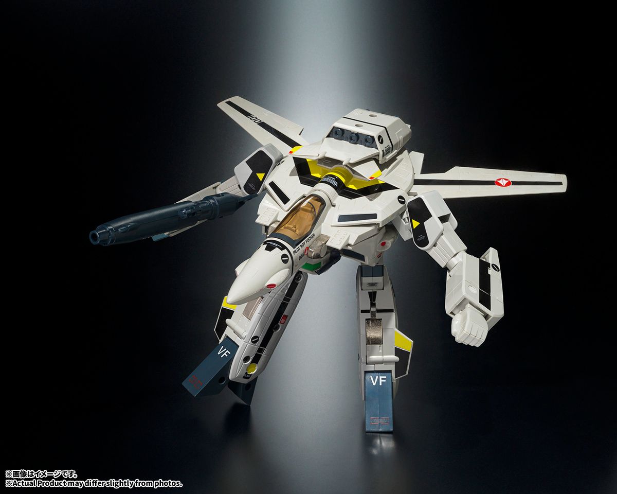 CLUB M VF-1S 1/48 レジンキット　絶版品 CLUB M VF-1S 1/48 レジンキット 絶版品 CLUB M VF-1S 1/48 レジン