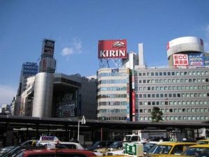 横浜駅西口駅前