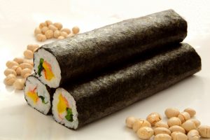 全国的に定着してきた「恵方巻き」