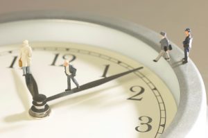 本審査は、ある程度の時間がかかります