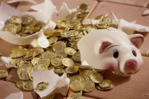 申し込みに必要なお金は用意しておきましょう