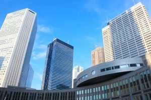 新宿の都庁前付近