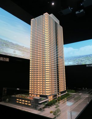 津田沼ザ・タワーの模型と眺望