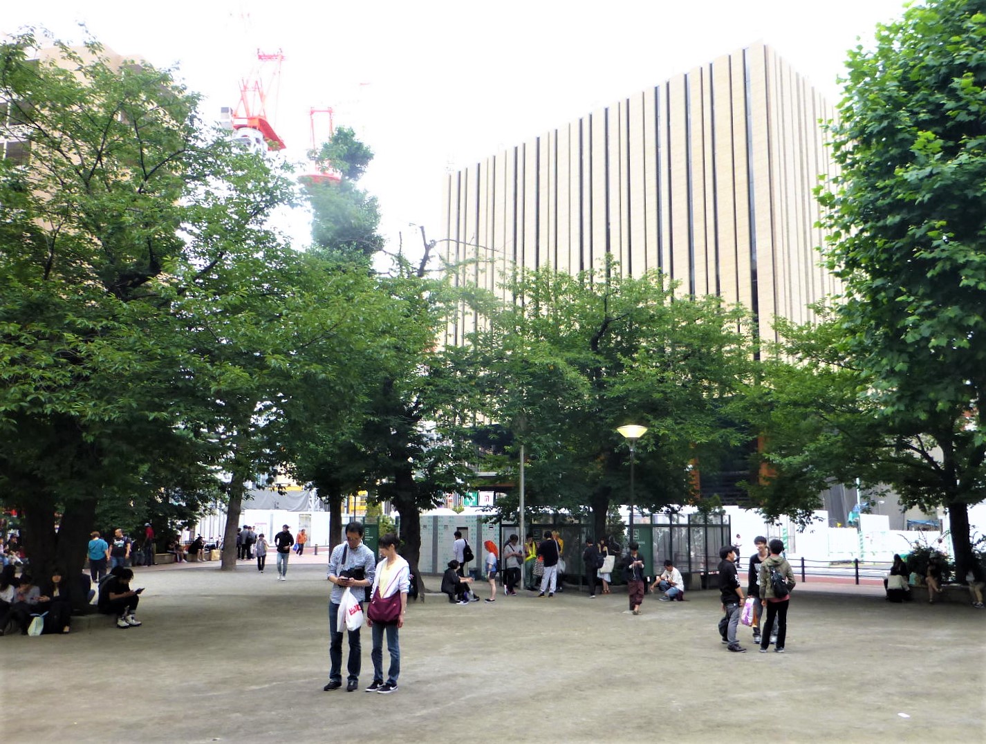 ホームズ 山手線の魅力を探る 池袋駅 2 再開発事業が進行中 東口エリアの今と昔 住まいのお役立ち情報