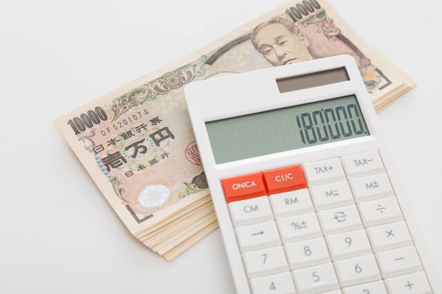 手取り18万円になるのは、月収22万~23万円の人