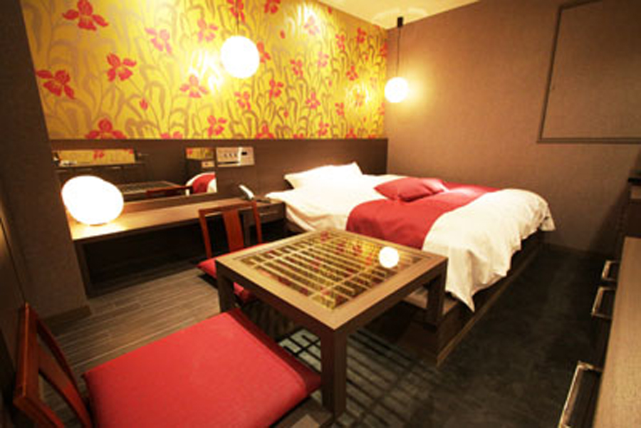 ホテル南の風風力3 甲府店【大人専用18禁・ハピホテ提携】【 2021年最新の料金比較・口コミ・宿泊予約 】 トラベルブック(TravelBook)