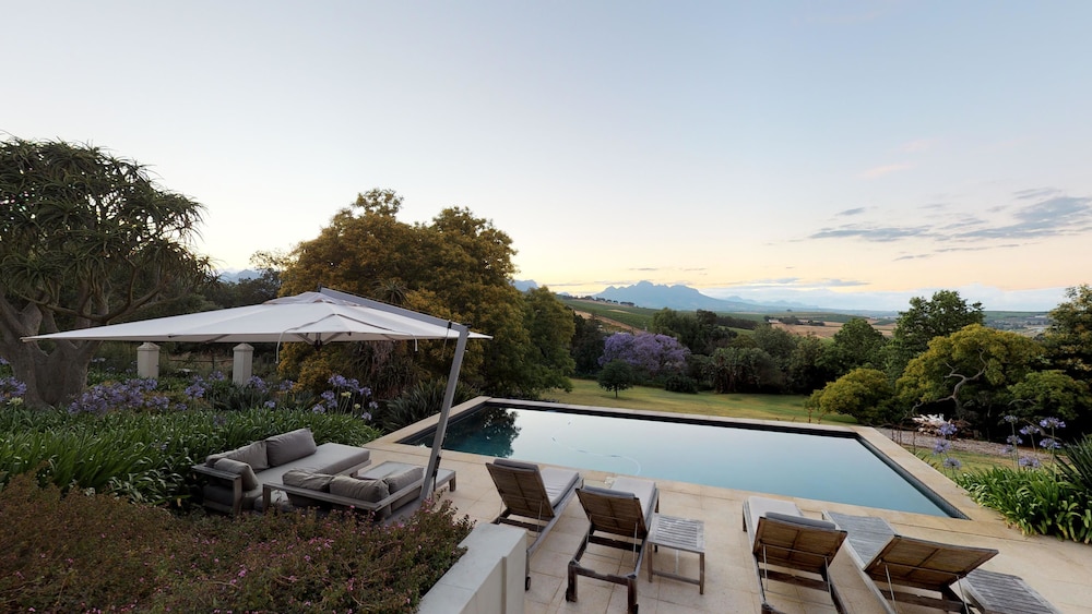 シュガーバード マナー アット プロテア ハイツ ファーム【 2024年最新の料金比較・口コミ・宿泊予約 】 トラベルブック