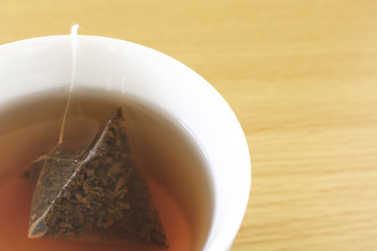 紅茶のティーバッグに含まれるカフェイン量