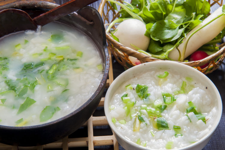 与えても良いお正月の食べ物④【七草粥】