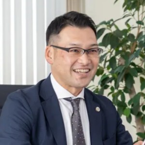 弁護士法人本江法律事務所の弁護士のポートレート画像