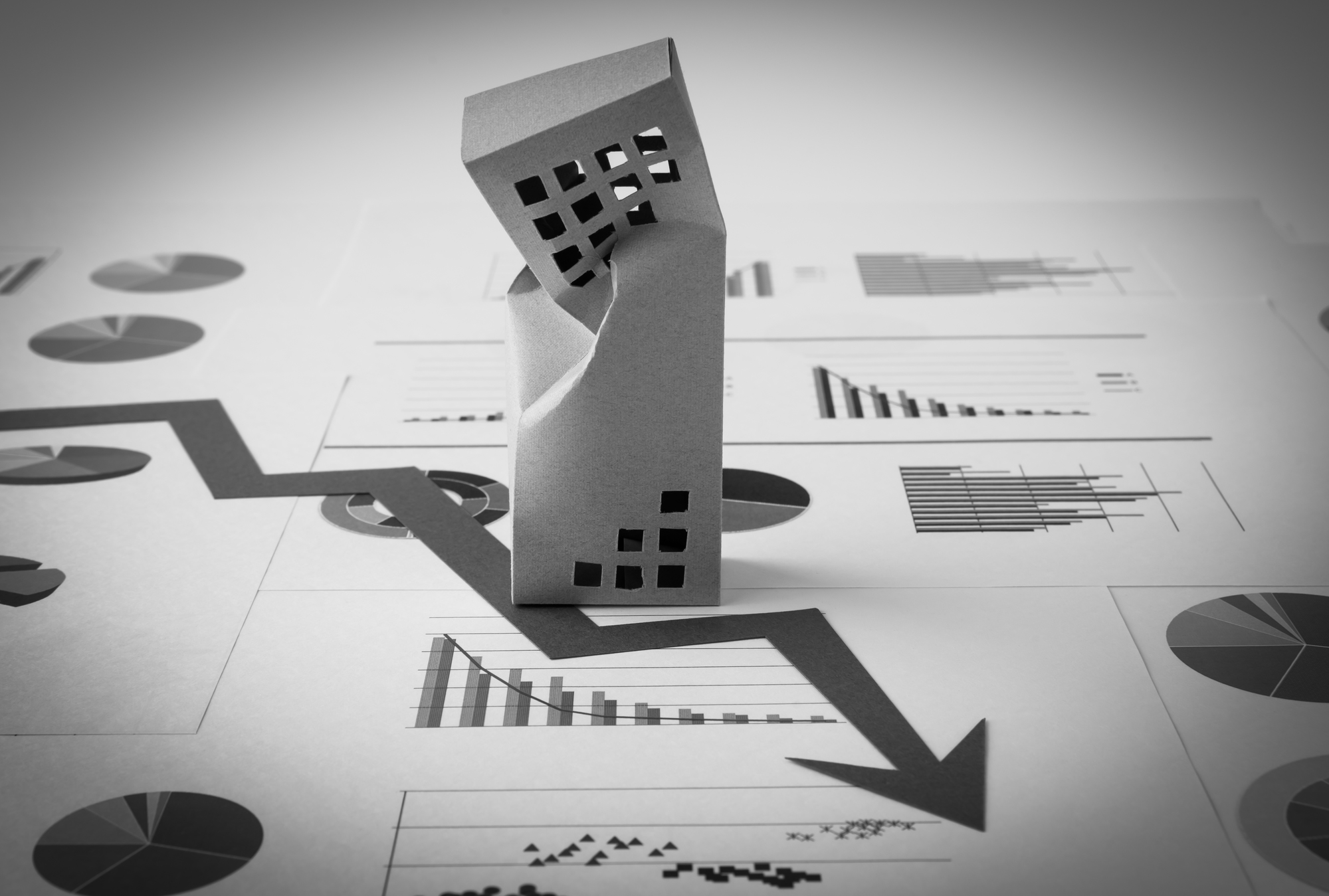 企業再生とは？成功に必要な5つの条件と手法・事例をわかりやすく解説というタイトルの記事のサムネイル画像