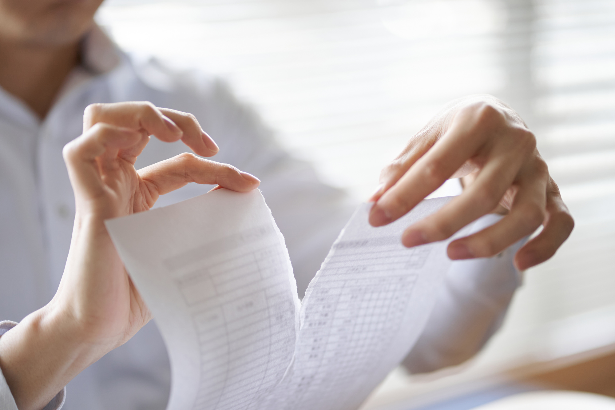 契約不履行とは？4つの類型や成立要件・不履行時の対応を解説というタイトルの記事のサムネイル画像