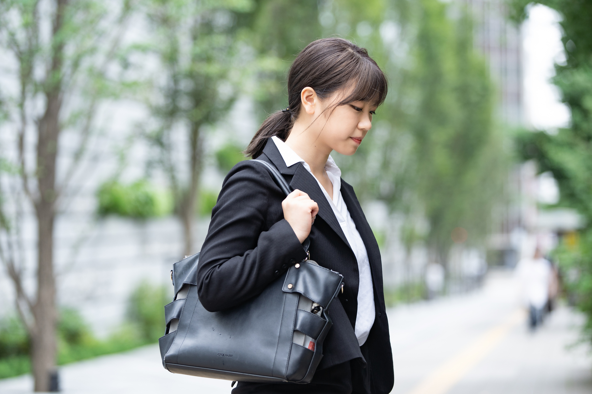 就活セクハラ防止が2026年10月に義務化！改正均等法で企業が講ずべき11項目を弁護士が解説というタイトルの記事のサムネイル画像