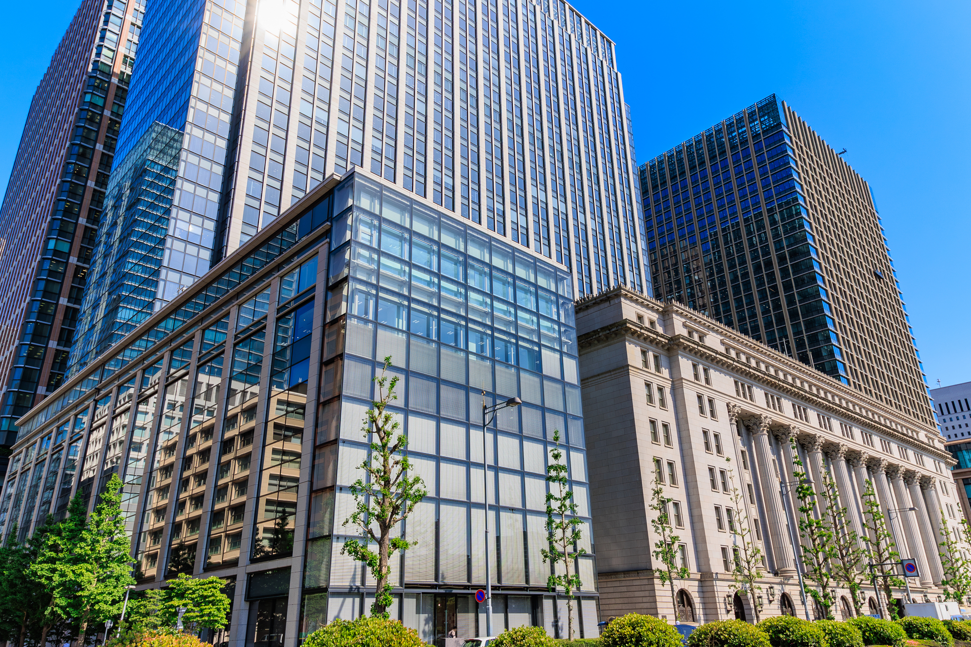 合同会社の設立費用は総額7万〜20万円！内訳と安く抑える4つの方法というタイトルの記事のサムネイル画像