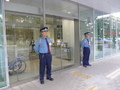 甲府市役所本庁舎　警備員
