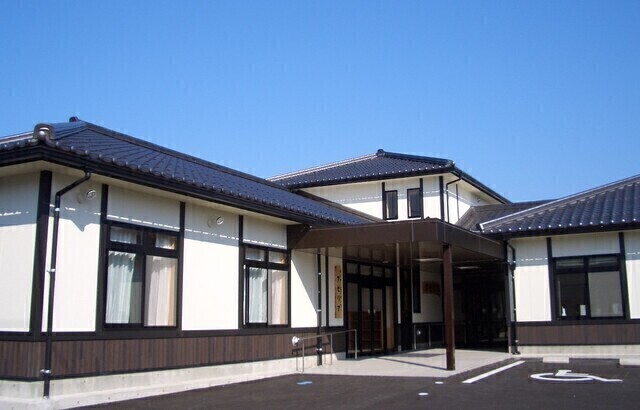 グループホームの介護職員：正社員