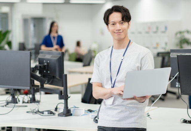 サポートエンジニア　直接雇用へ転換前提　山口:/BSOB5487A