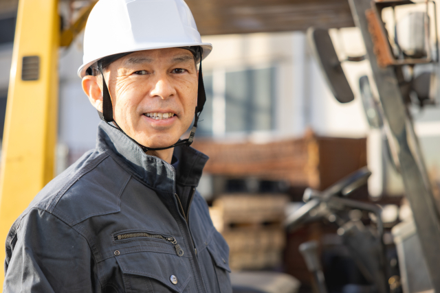 月21万以上　フォークリフトで家電運搬:/BSOC5687Y