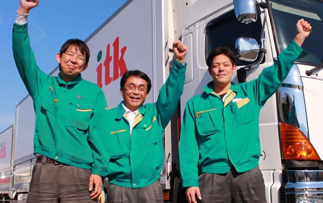 9/28-30旅行の為1日の配送なります Canada Postが全国ストライキ中！ 荷物は一時停止、再開後も遅延