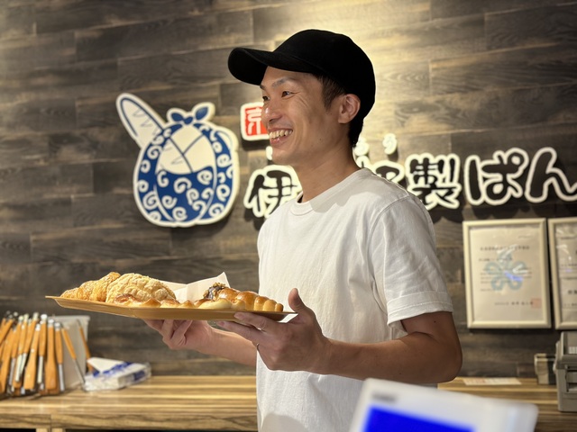 早朝製造スタッフ（パン屋さん）