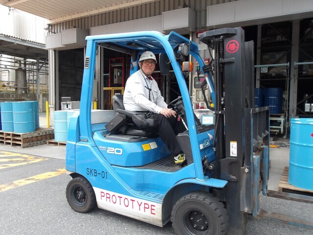 倉庫管理および荷役作業