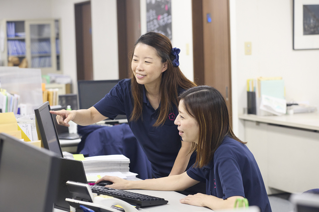 社会インフラを支える亜鉛めっき鉄線メーカーでのアシスタント事務／正社員