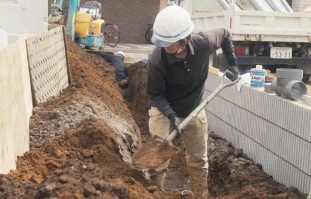 水道工事のサポートスタッフ（職人見習い）