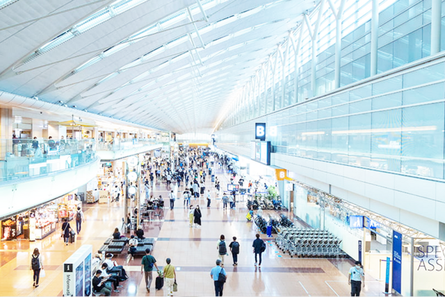 羽田空港免税店 在庫管理担当