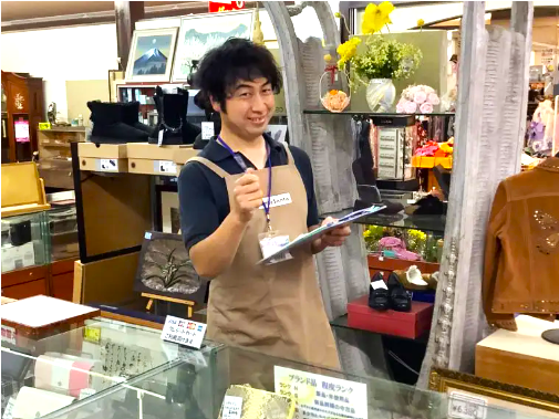 店舗スタッフ：正社員