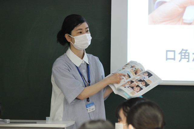 横浜未来看護専門学校での専任教員