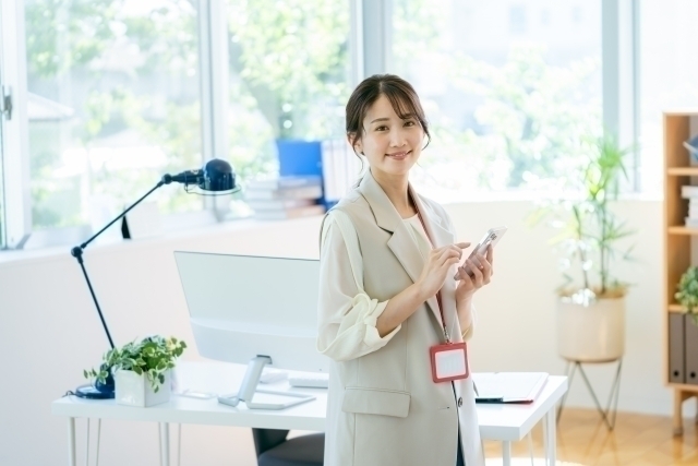 紹介予定派遣　残業少なめ 有名な外車販売の会社で事務 仕訳入力など：/BSTB5636E