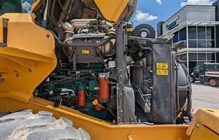 建設機械のメンテナンス