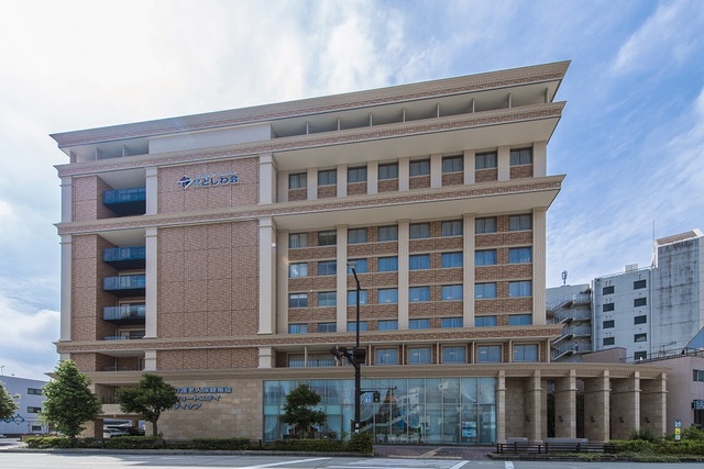 介護老人保健施設の介護職 名古屋市北区 月給26万円以上