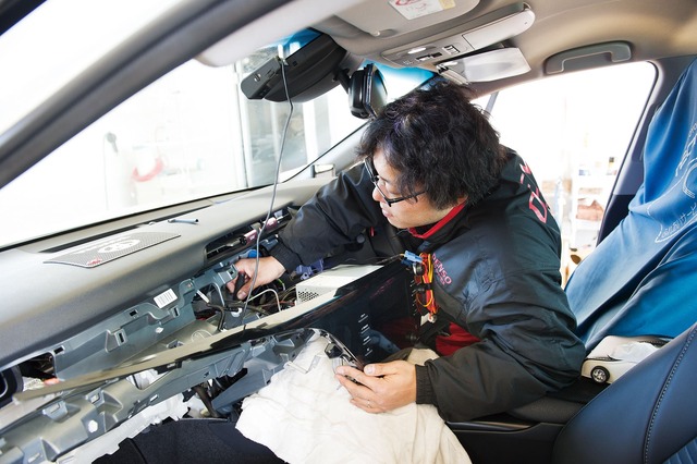 【山形部品　Y-PIT山形】【他業種からの転職者が活躍中！】自動車ガラスのリペア【正社員/山形県山形市】