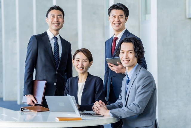 商社で断熱材の法人営業　月21万から30万　大阪:/BSOB5993A