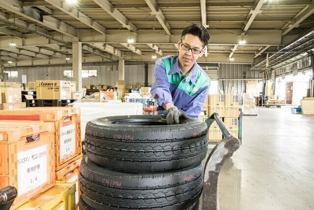 作業職（夜間　荷物の仕分け作業員）