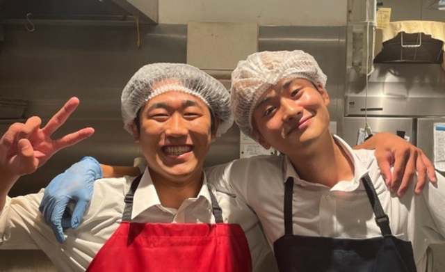 【昼】キッチンスタッフ（そば茶屋 華元　本膳庵　KITTE博多店）