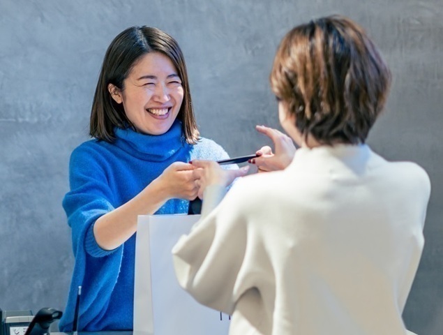 アパレル販売・接客／TIMIL