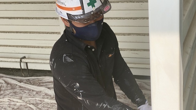 外壁工事の塗装職人