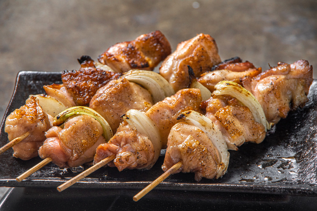 「三美焼鳥」テイクアウト専門焼鳥店の製造管理者募集／一部配達業務もあります